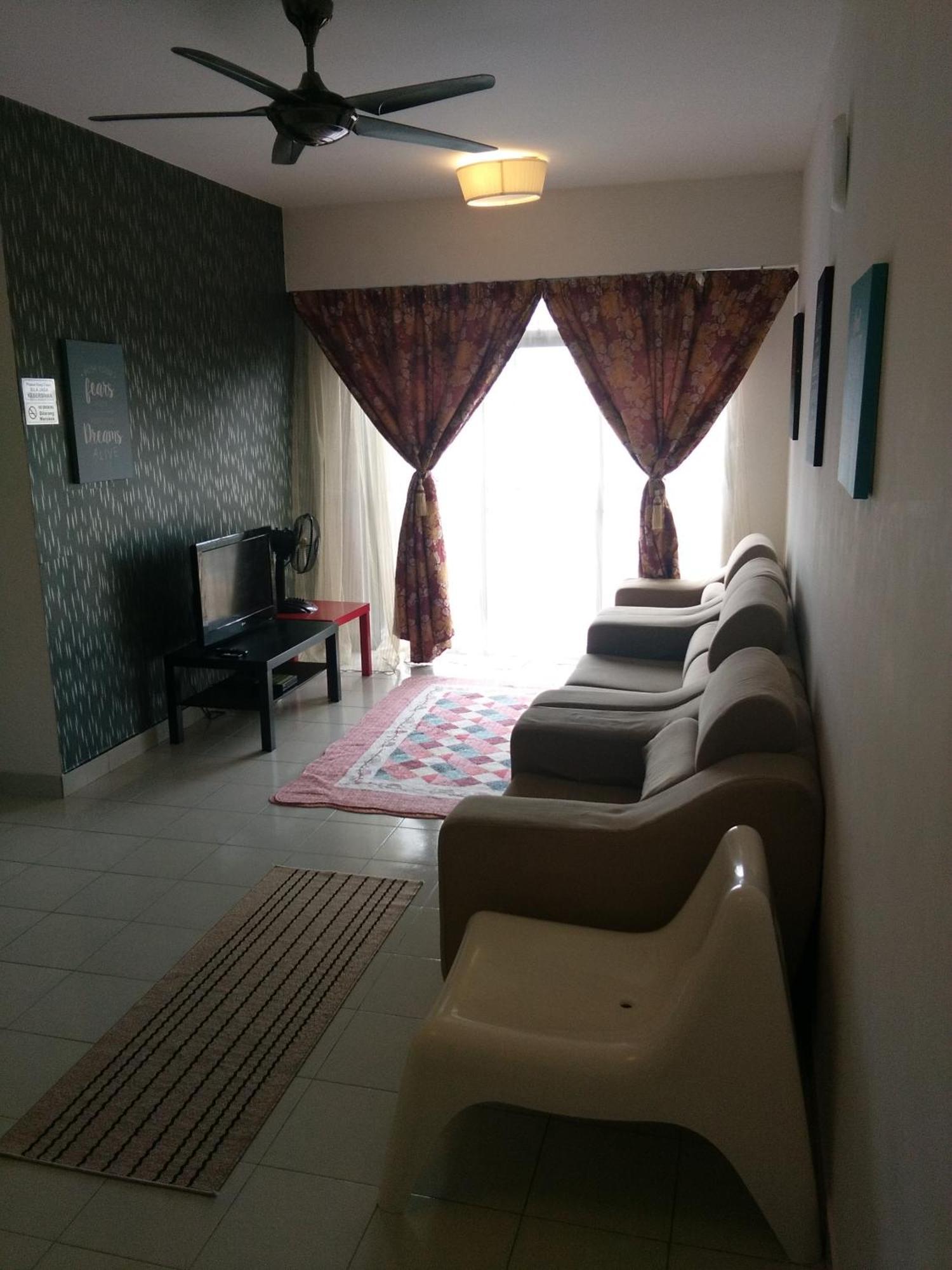 Homestay D 11 Putrajaya Netflix Wifi Exterior foto