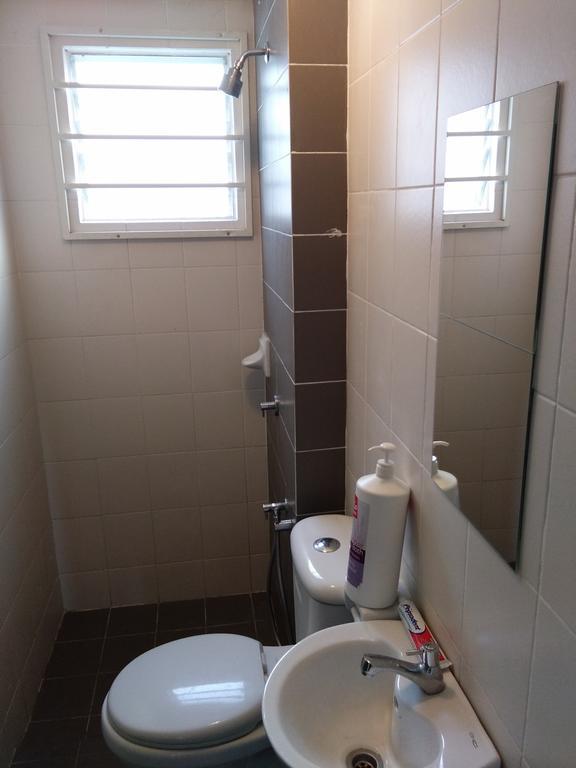 Homestay D 11 Putrajaya Netflix Wifi Exterior foto