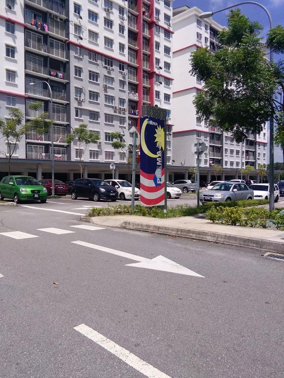 Homestay D 11 Putrajaya Netflix Wifi Exterior foto