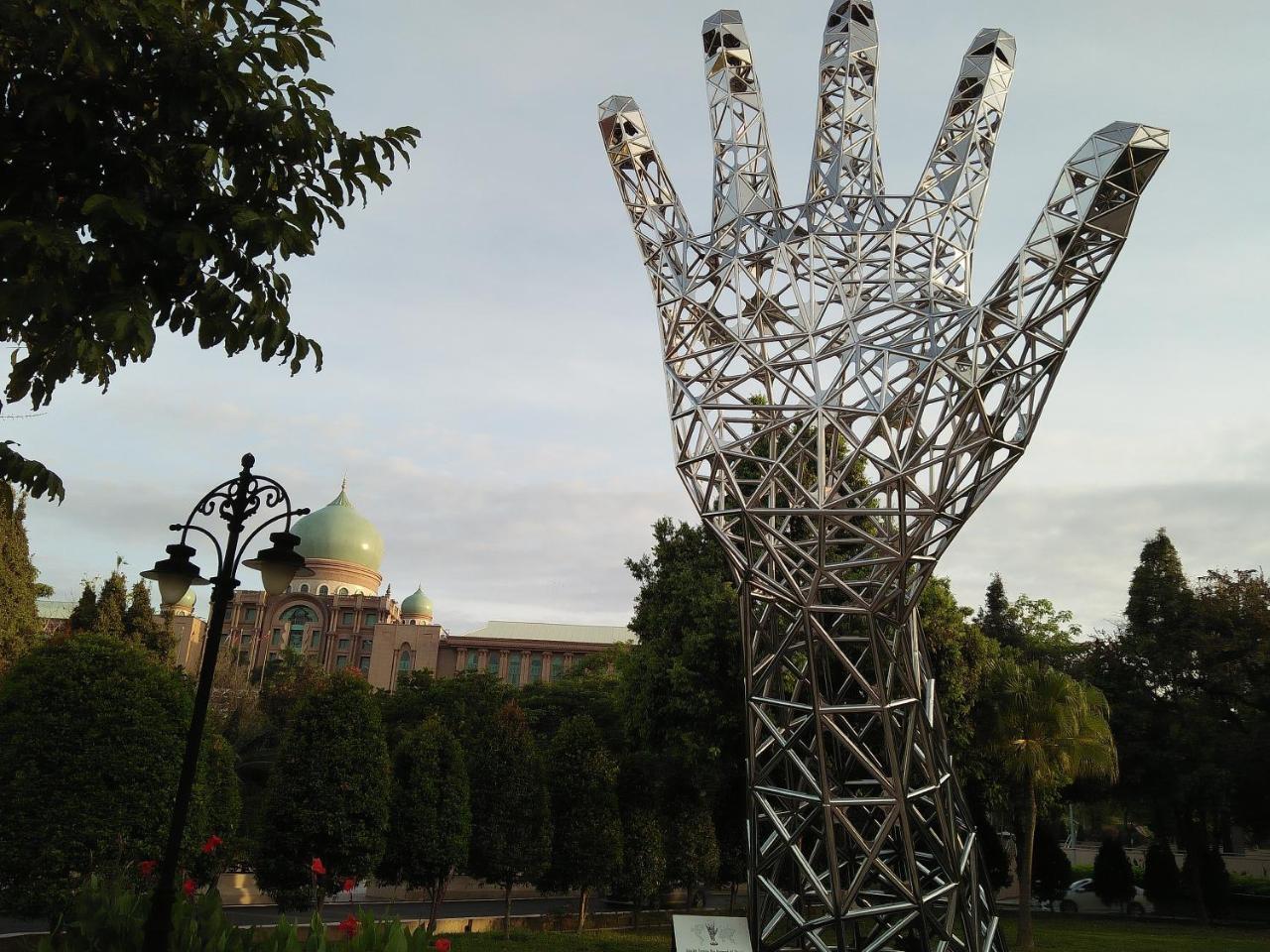Homestay D 11 Putrajaya Netflix Wifi Exterior foto